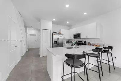 11761 SW 245th Ter #11761, Homestead, FL 33032 - Photo 5