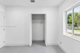 950 NE 164th St, North Miami Beach, FL 33162 - Photo 19