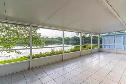 710 SE 22nd Ln, Homestead, FL 33033 - Photo 11