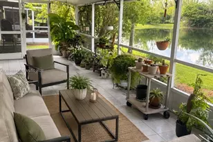 710 SE 22nd Ln, Homestead, FL 33033 - Photo 1