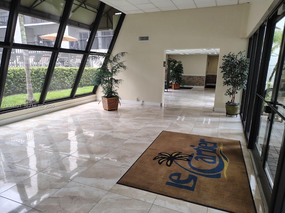 201 178th Dr #438 - 201 178th Dr #438, Sunny Isles Beach, FL 33160 Luxury Property | Jose Angel Pina