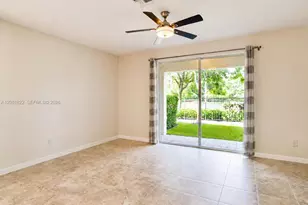 331 NE 47th Pl, Deerfield Beach, FL 33064 - Photo 13