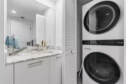 950 Brickell Bay Dr #3111, Miami, FL 33131 - Photo 17