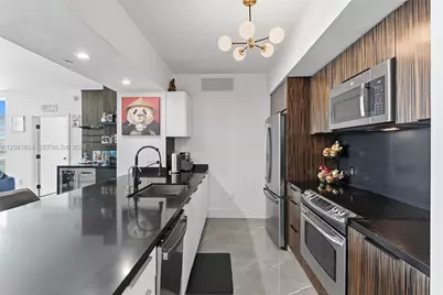 950 Brickell Bay Dr #3111, Miami, FL 33131 - Photo 7