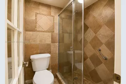 8895 Fontainebleau Blvd #103, Miami, FL 33172 - Photo 9