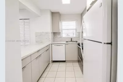 8895 Fontainebleau Blvd #103, Miami, FL 33172 - Photo 3