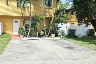113 NE 12th Ave, Homestead, FL 33030 - Photo 1
