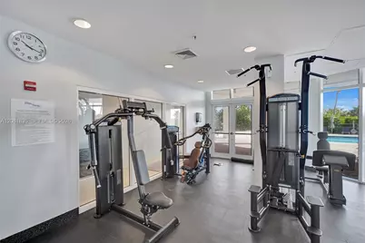 [Address not provided], Miami Beach, FL 33141 - Photo 13