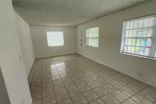 15813 NW 38th Pl, Miami Gardens, FL 33054 - Photo 5