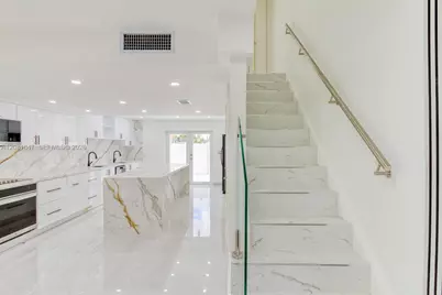 5235 SW 40th Ave #38, Dania Beach, FL 33314 - Photo 9