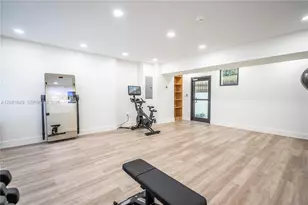 6960 Rue Vendome, Miami Beach, FL 33141 - Photo 23