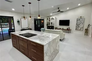 172 W Wild Pine Rd, Wellington, FL 33414 - Photo 9