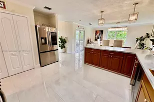 28565 SW 158th Ct, Homestead, FL 33033 - Photo 5
