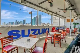 555 NE 15th St, Miami, FL 33132 - Photo 15