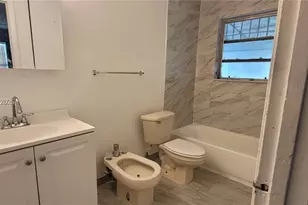 3641 NW 15th St, Miami, FL 33125 - Photo 11