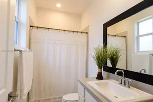 489 NE 4th St, Florida City, FL 33034 - Photo 23