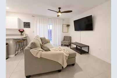 489 NE 4th St, Florida City, FL 33034 - Photo 7