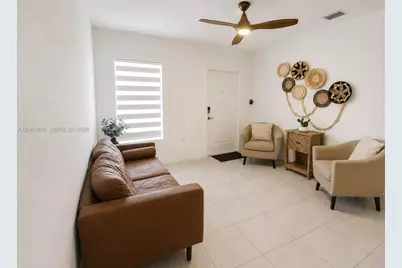 489 NE 4th St, Florida City, FL 33034 - Photo 3