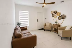 489 NE 4th St, Florida City, FL 33034 - Photo 3