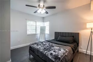 1007 Bay Dr, Miami Beach, FL 33141 - Photo 11
