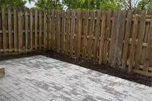 20578 NE 2nd Ct, Miami, FL 33179 - Photo 5