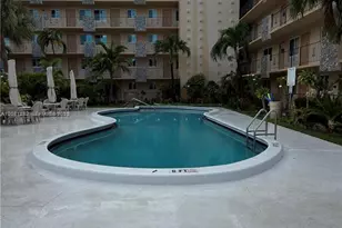 2145 Pierce St, Hollywood, FL 33020 - Photo 3