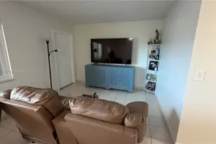 2145 Pierce St, Hollywood, FL 33020 - Photo 7
