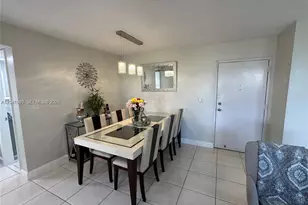 9410 W Flagler St, Miami, FL 33174 - Photo 5