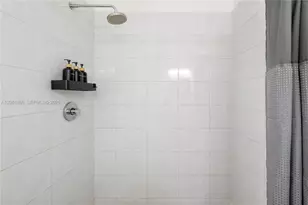 1032 Michigan Ave, Miami Beach, FL 33139 - Photo 17