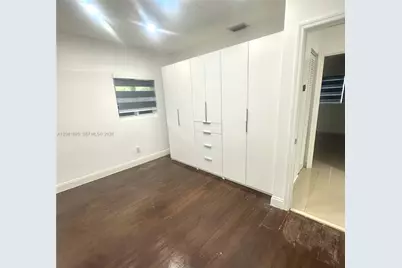 6605 W 6th Ave #0, Hialeah, FL 33012 - Photo 9