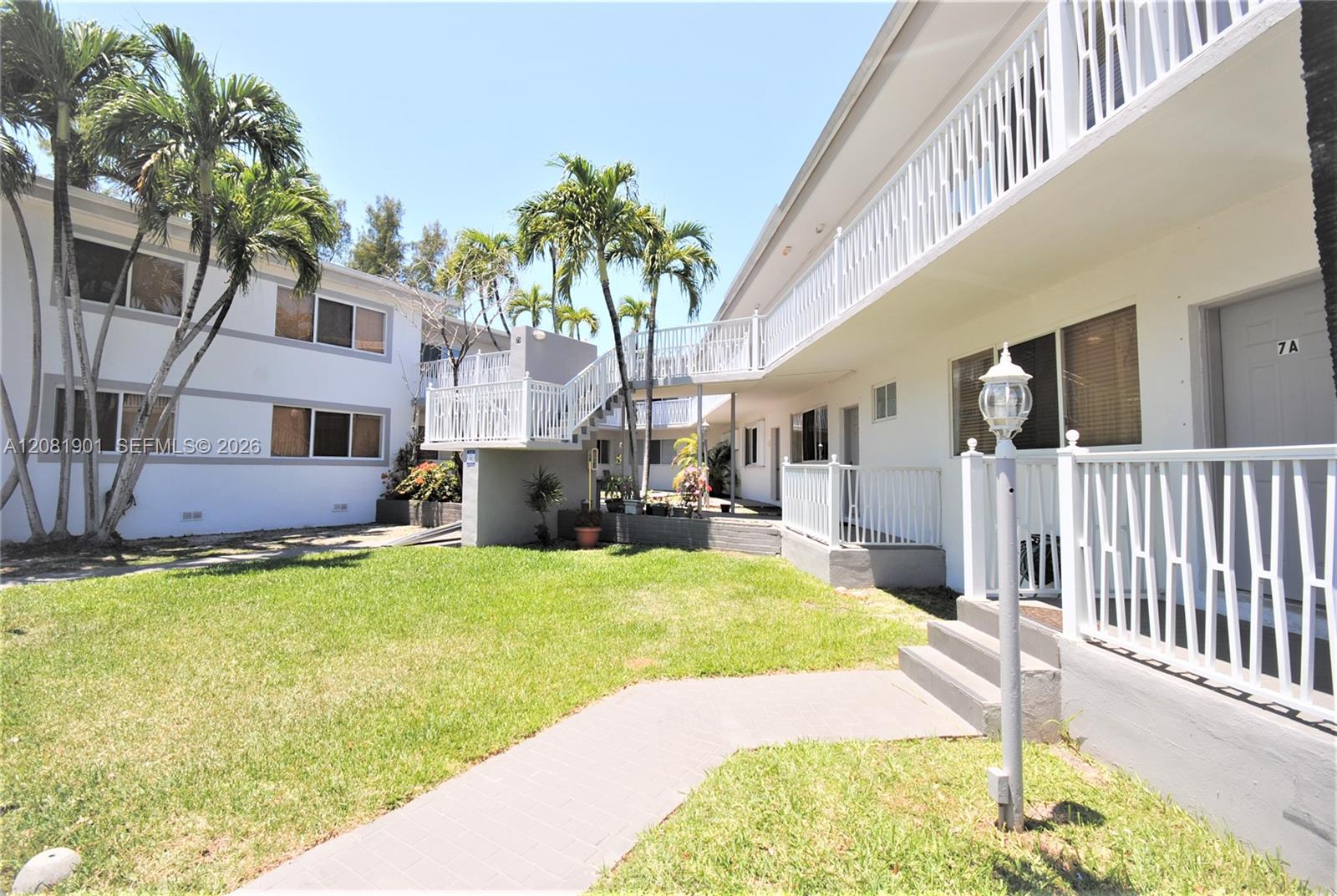 75 S Shore Dr #4B - 75 S Shore Dr #4B, Miami Beach, FL 33141 Luxury Property | Jose Angel Pina