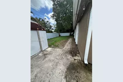 4041 SW 50th St, Dania Beach, FL 33314 - Photo 3