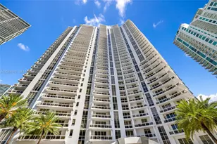901 Brickell Key Blvd, Miami, FL 33131 - Photo 25