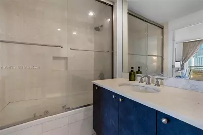 901 Brickell Key Blvd #1001, Miami, FL 33131 - Photo 17