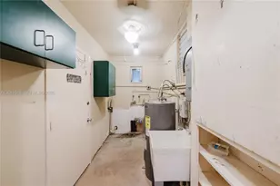 5737 Grant St, Hollywood, FL 33021 - Photo 27