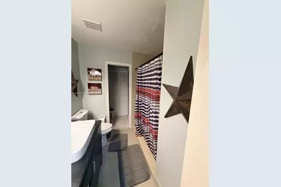 18901 NW 55th Ave, Miami Gardens, FL 33055 - Photo 11