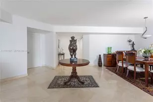 16711 N Collins Ave, Sunny Isles Beach, FL 33160 - Photo 5