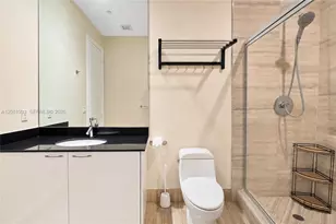 15811 Collins Ave, Sunny Isles Beach, FL 33160 - Photo 37