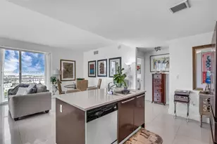 1900 N Bayshore Dr, Miami, FL 33132 - Photo 7