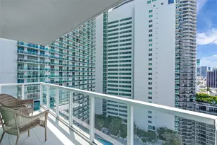 1900 N Bayshore Dr, Miami, FL 33132 - Photo 25