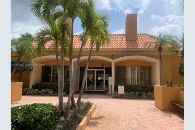 17911 NW 68th Ave #M201, Hialeah, FL 33015 - Photo 19