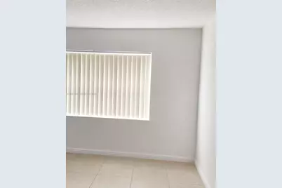 17911 NW 68th Ave #M201, Hialeah, FL 33015 - Photo 7