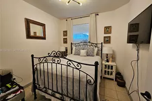 1661 SE 28th St, Homestead, FL 33035 - Photo 11