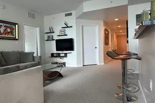 253 NE 2nd St, Miami, FL 33132 - Photo 5