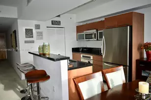 253 NE 2nd St, Miami, FL 33132 - Photo 7