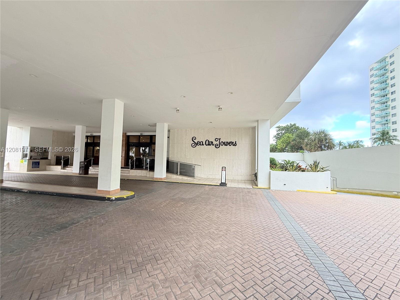 3725 S Ocean Dr #423 - 3725 S Ocean Dr #423, Hollywood, FL 33019 Luxury Property | Jose Angel Pina