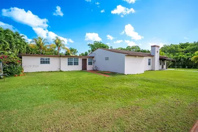 141 NE 14th St, Homestead, FL 33030 - Photo 17