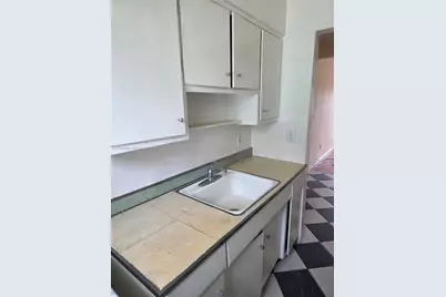 635 8th St #202, Miami Beach, FL 33139 - Photo 5