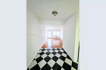 635 8th St #202, Miami Beach, FL 33139 - Photo 1