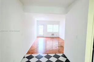635 8th St, Miami Beach, FL 33139 - Photo 1